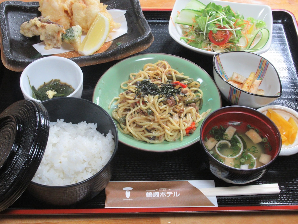 鶴崎 ホテル 大分