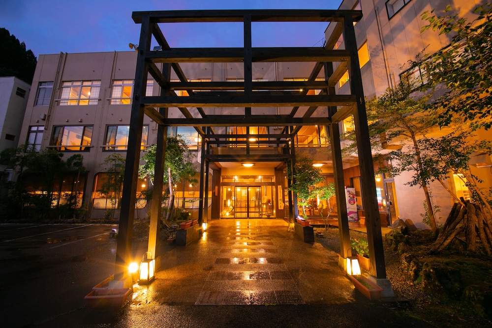 宝泉寺観光ホテル 湯本屋 大分