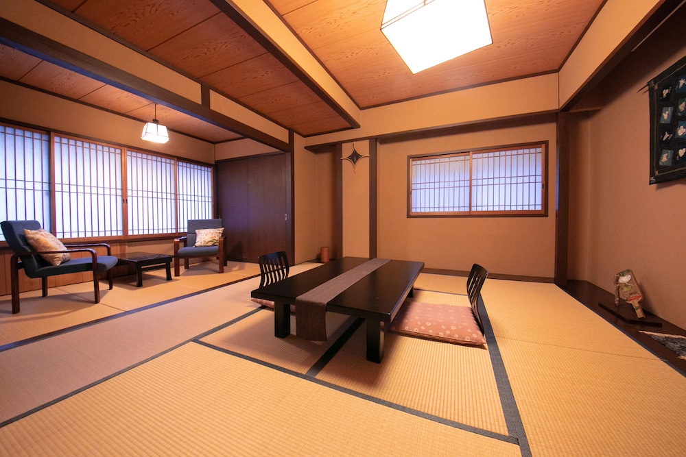 宝泉寺観光ホテル 湯本屋 大分