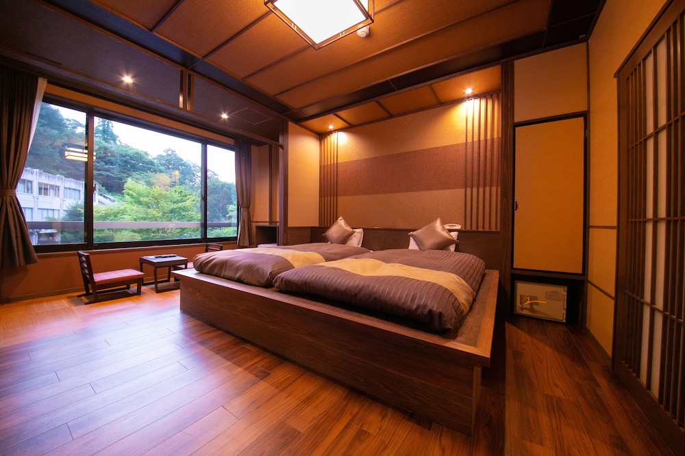 宝泉寺観光ホテル 湯本屋 大分