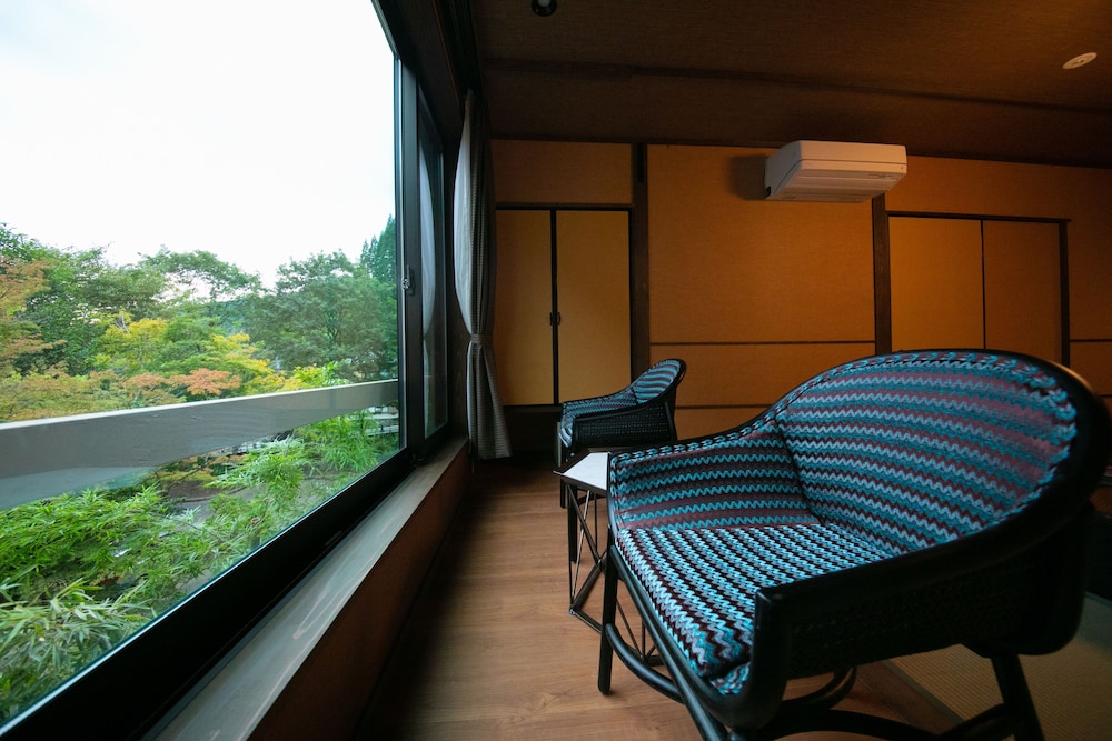 宝泉寺観光ホテル 湯本屋 大分