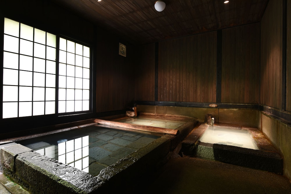 寒の地獄旅館 大分