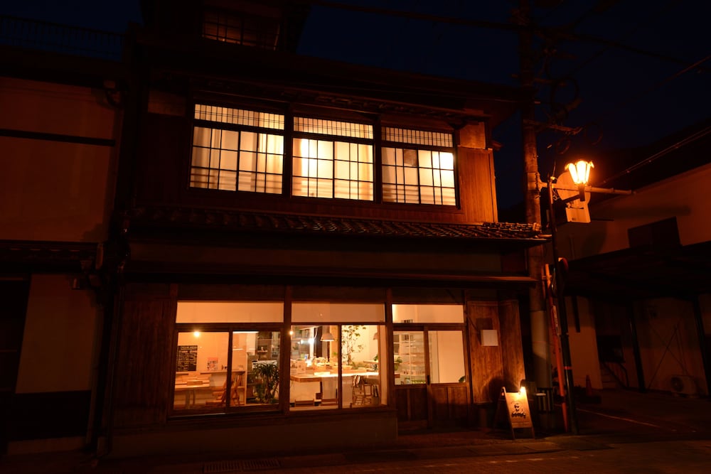 たけた駅前ホステルＣＵＥ 大分
