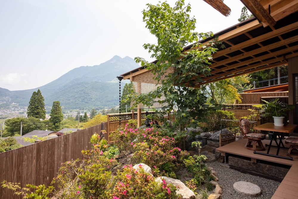 由布院 山荘 吾亦紅 大分