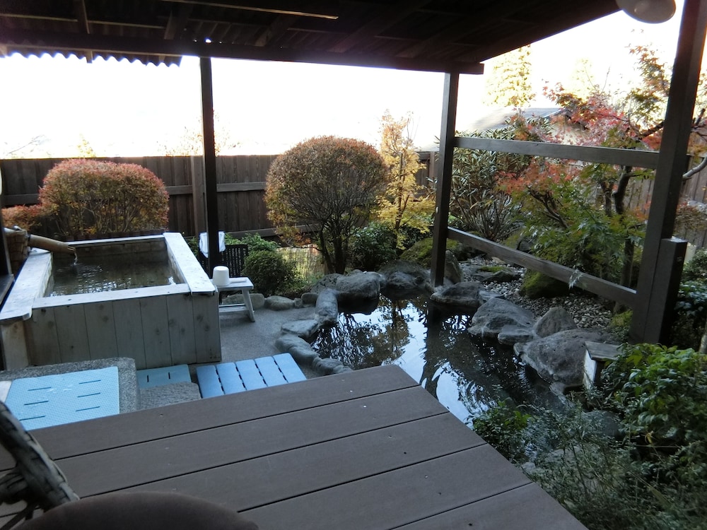 由布院 山荘 吾亦紅 大分