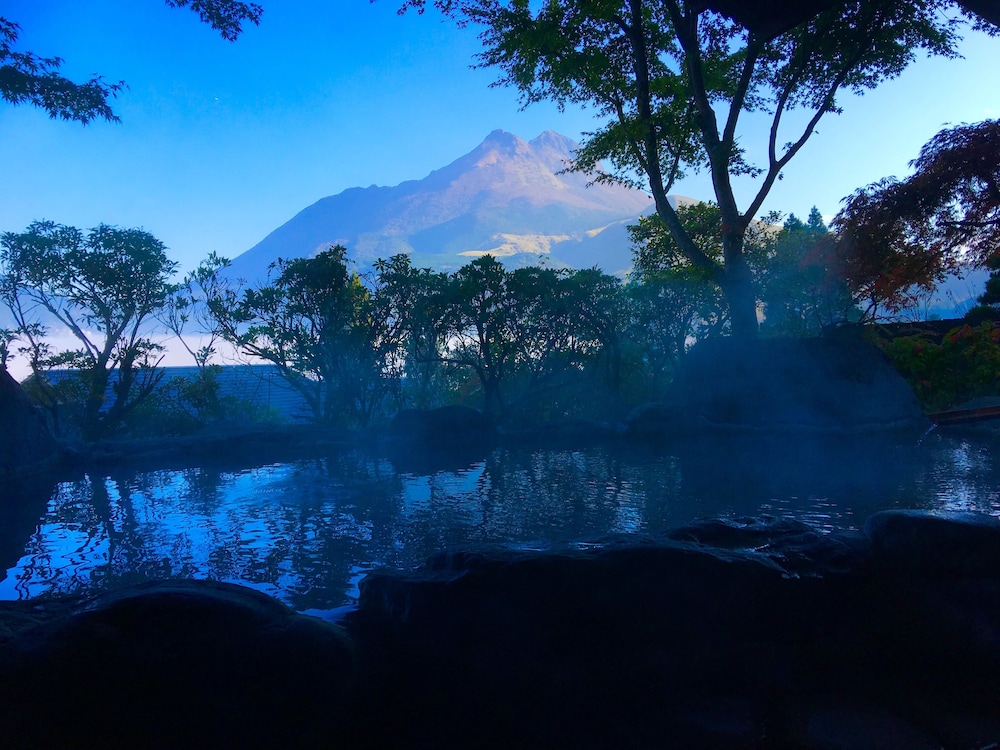 由布院 山荘 吾亦紅 大分