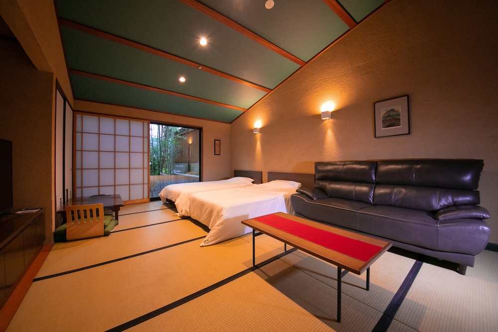 インターヒル 翼 湯布院 大分