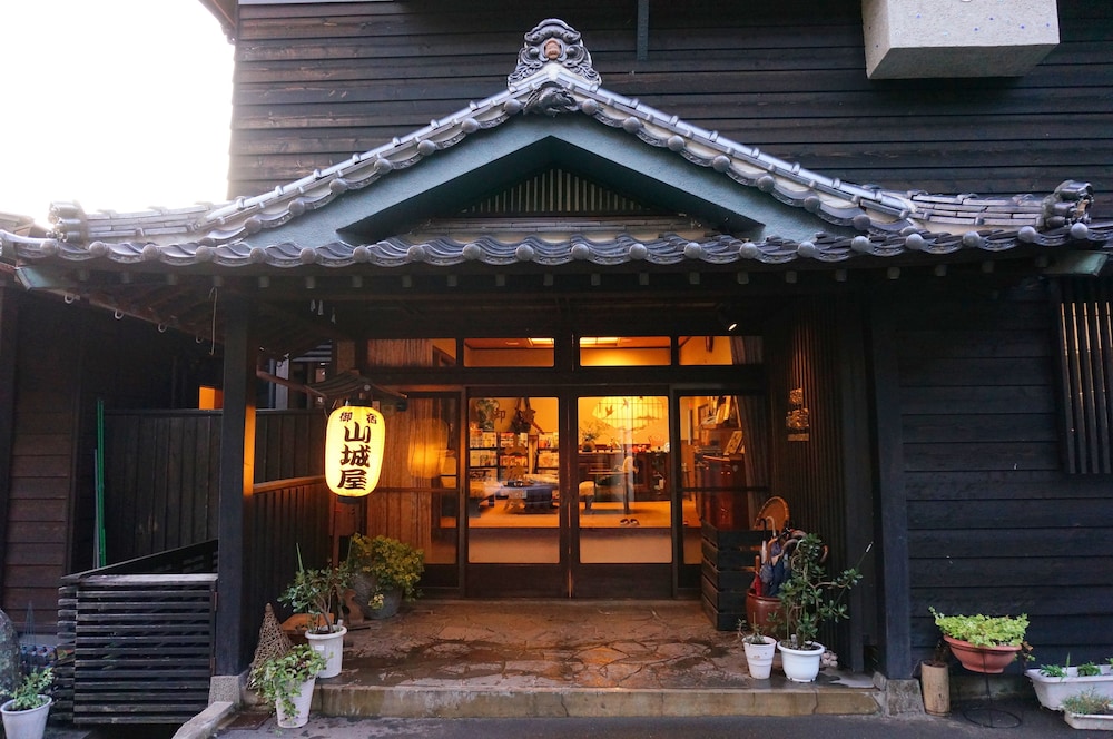 旅館 山城屋 大分