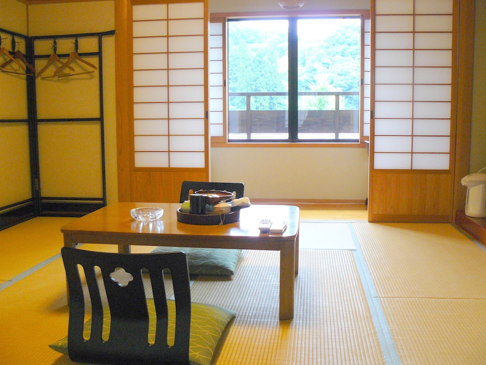 旅館 山城屋 大分