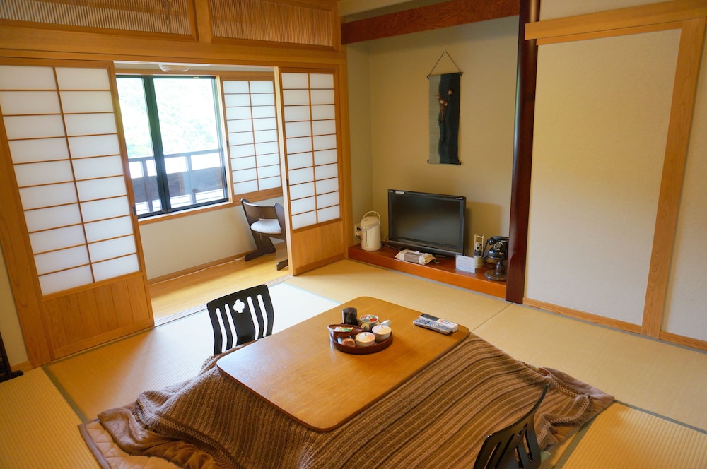 旅館 山城屋 大分