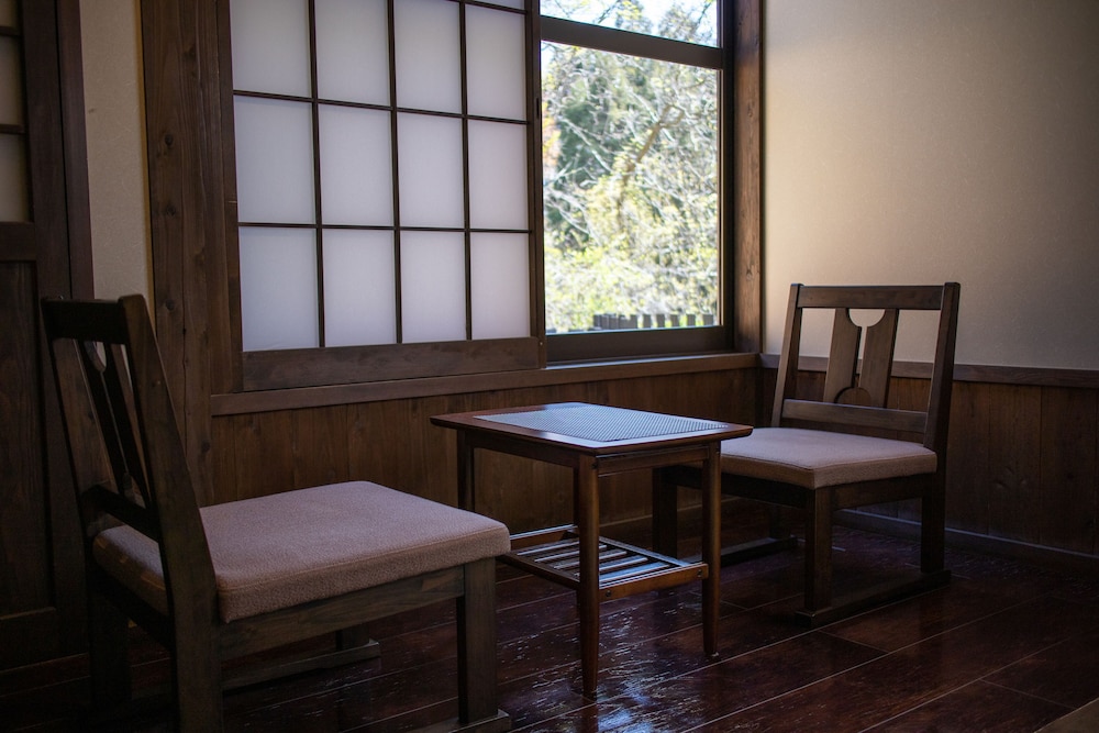 旅館ななかまど 大分