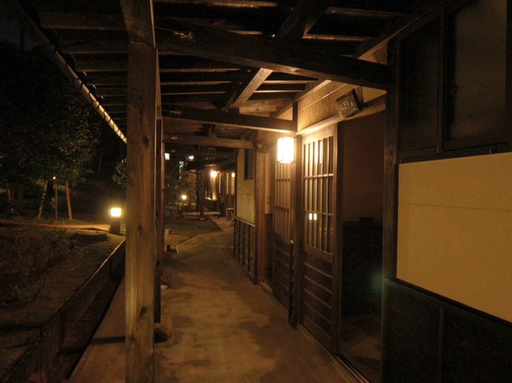 旅館ななかまど 大分