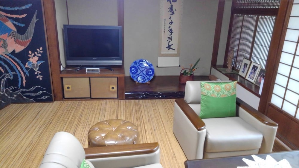 ゲストハウス 茶吉 大分