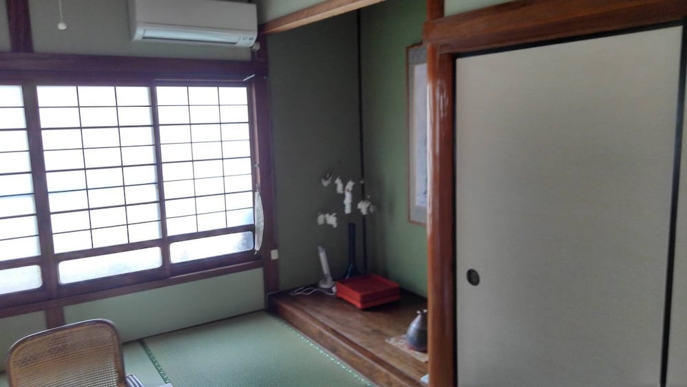 ゲストハウス 茶吉 大分