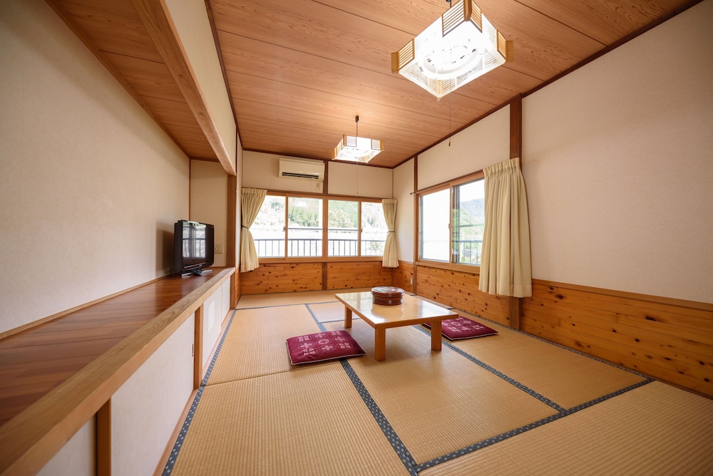 民宿つたや 大分