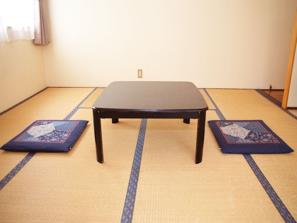 OYO ホテル 新開荘 大分