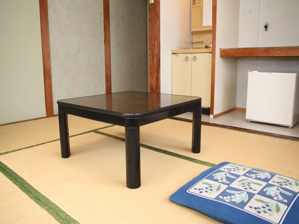 OYO ホテル 新開荘 大分