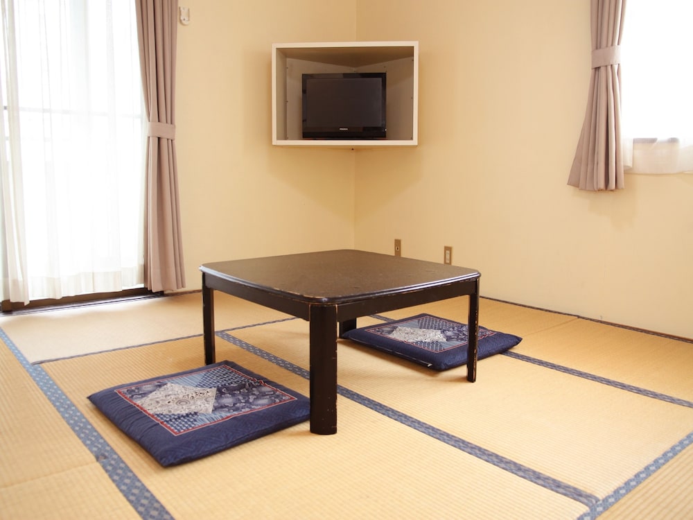 OYO ホテル 新開荘 大分