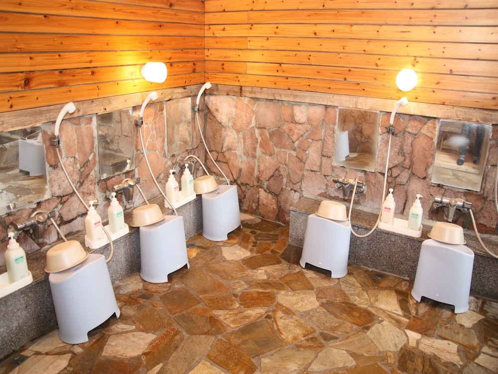 OYO ホテル 新開荘 大分