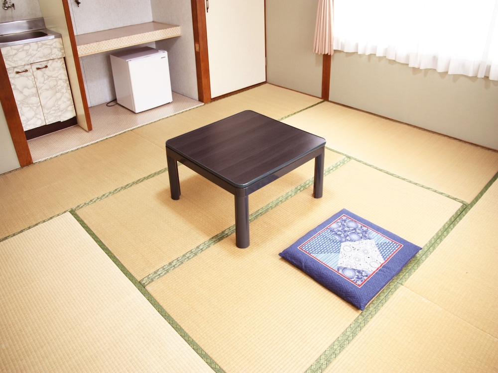 OYO ホテル 新開荘 大分