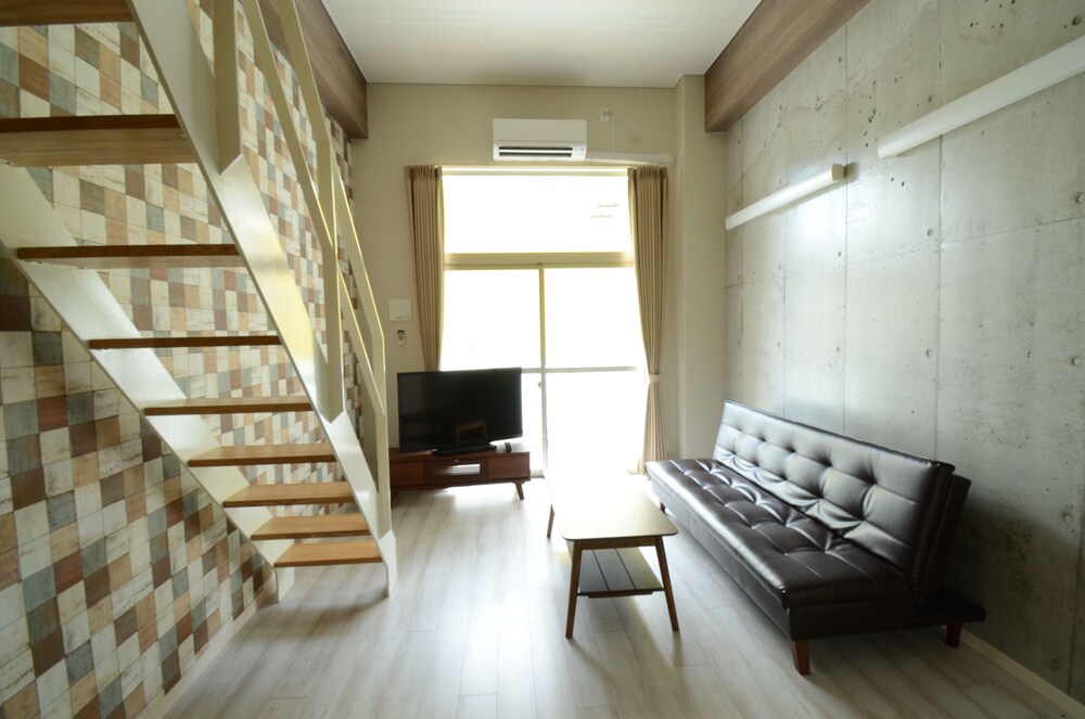 STUDIO APARTMENT ATTICA 大分