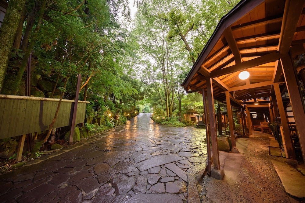 山のホテル 夢想園 大分