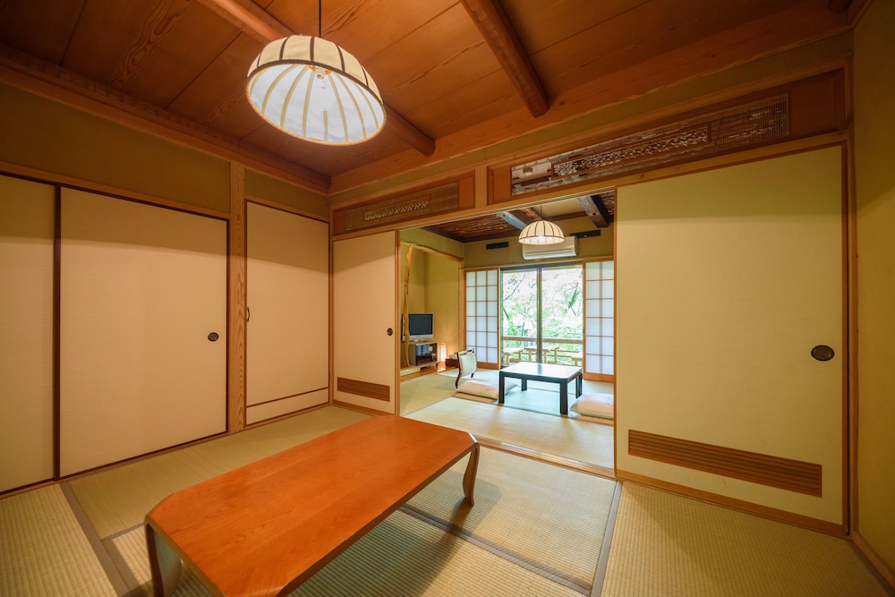 山のホテル 夢想園 大分