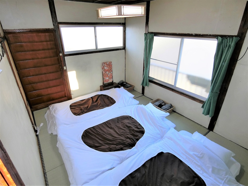 朝見ゲストハウス旅まくら 大分