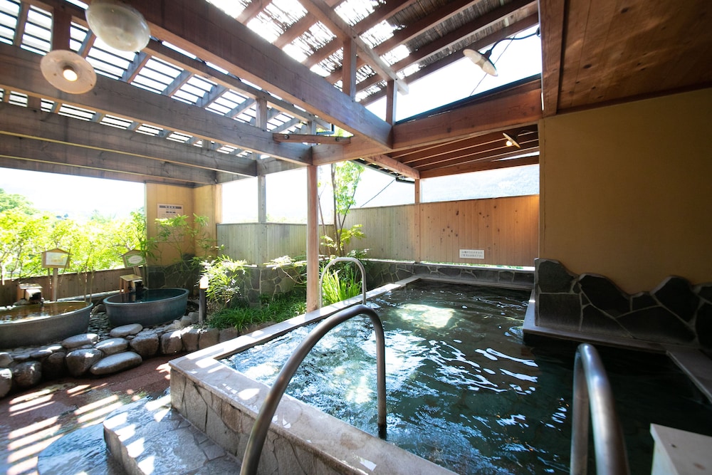 由布院温泉　ゆふいん山水館 大分