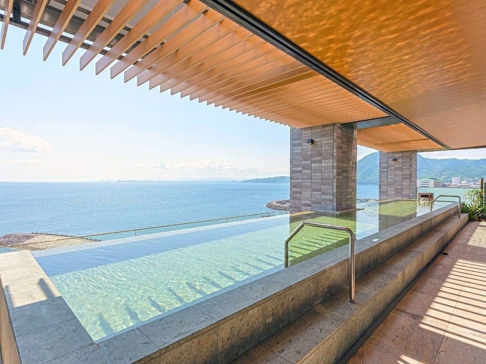 REX HOTEL 別府 大分
