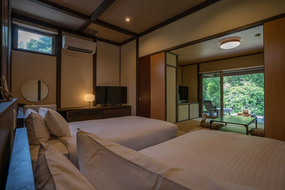 旅籠彩くら 大分