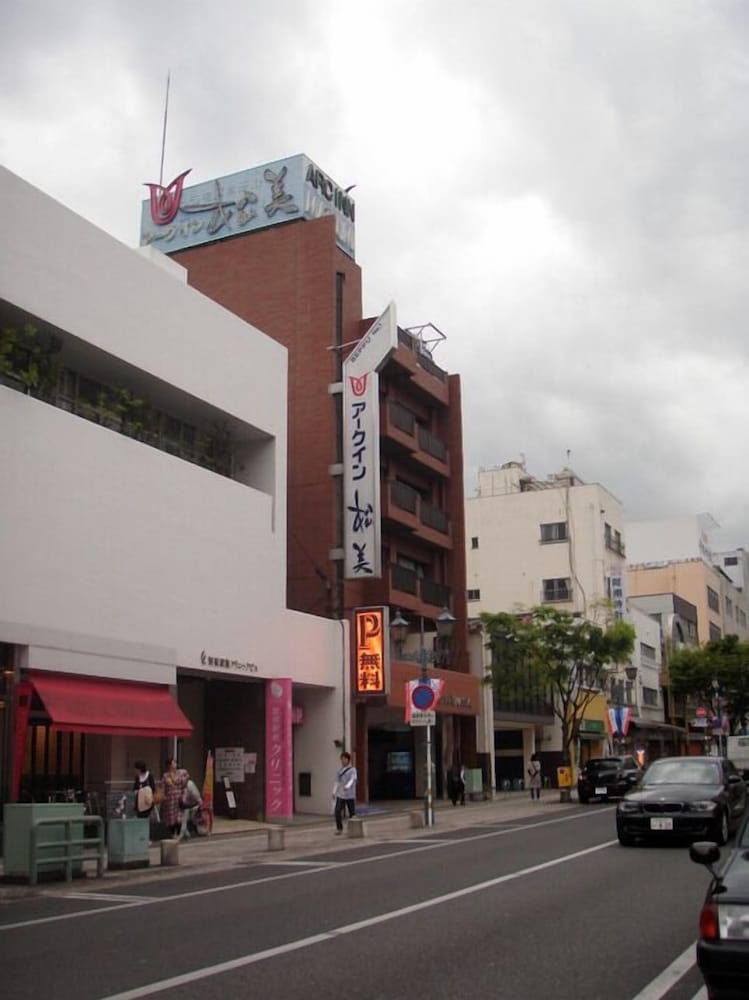 アークイン松美 大分
