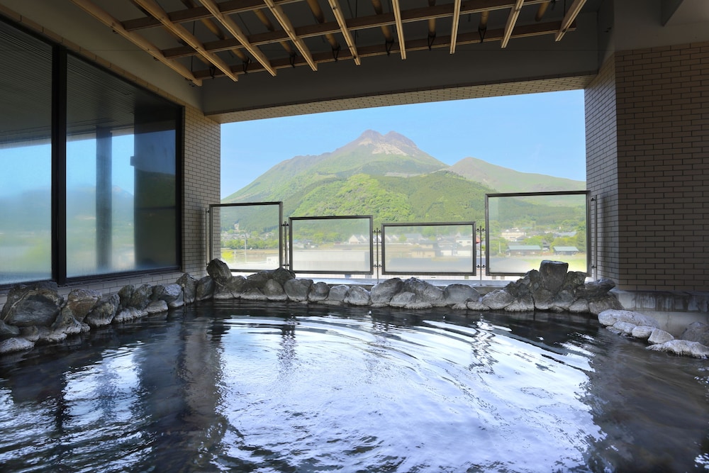 ゆふいんホテル秀峰館 大分