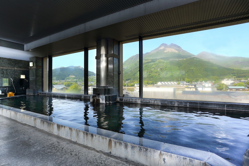 ゆふいんホテル秀峰館 大分