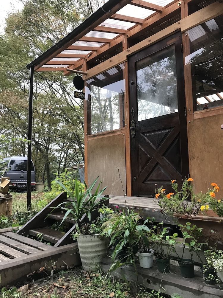 星またたく森のゲストハウス KURIHAI 大分