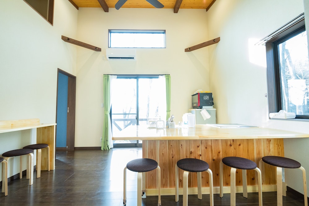 星またたく森のゲストハウス KURIHAI 大分