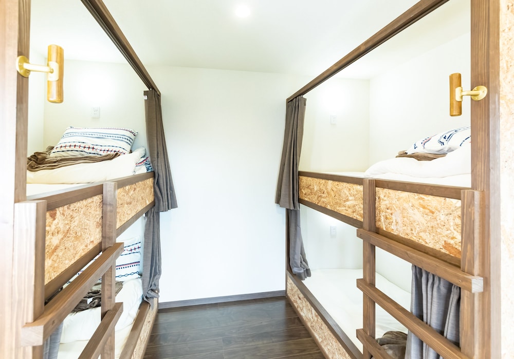 星またたく森のゲストハウス KURIHAI 大分