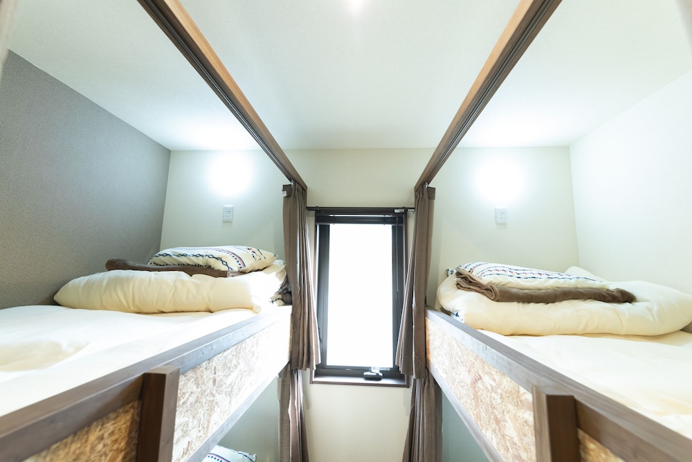 星またたく森のゲストハウス KURIHAI 大分