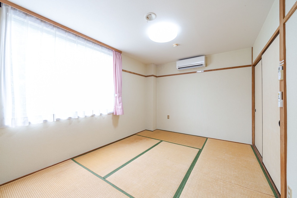 OYO ビジネスホテル久月 津久見 大分