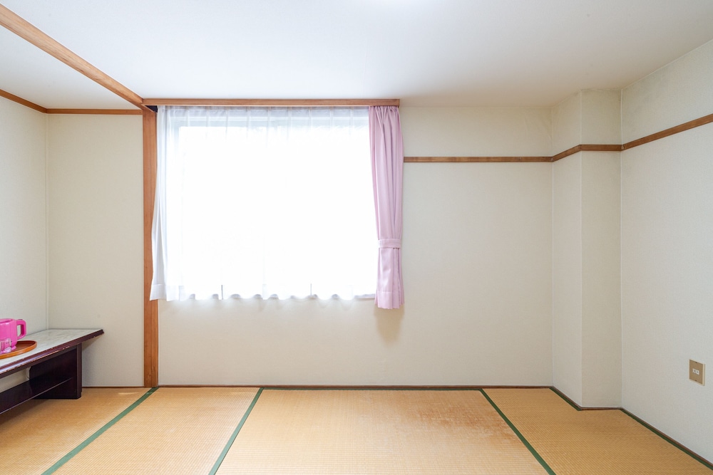 OYO ビジネスホテル久月 津久見 大分