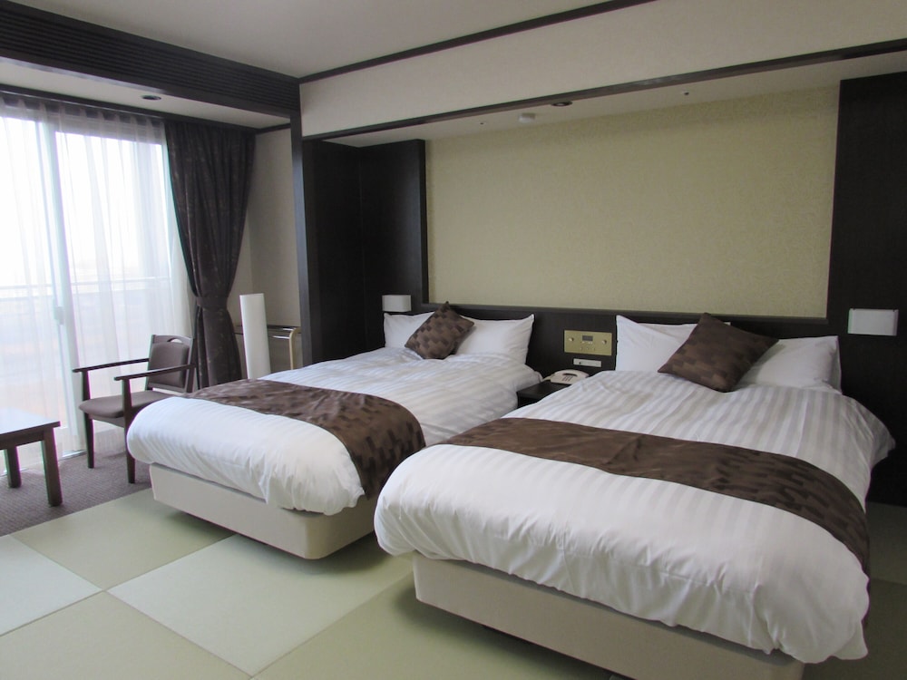 日田温泉 はなの樹 ＲＩＶＥＲ ＴＥＲＲＡＣＥ 大分