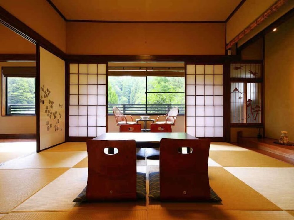 旅館いづもや 大分