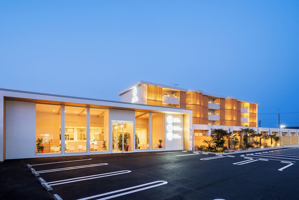 HOTEL MEGURI 大分