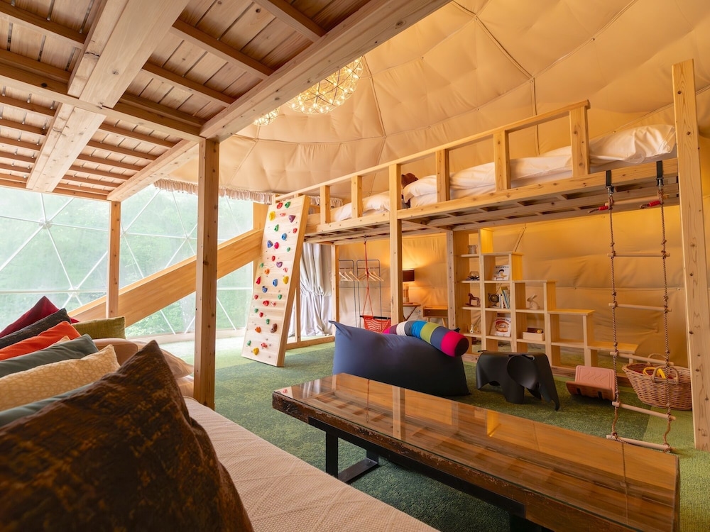 由布院温泉グランピング COMOREBI 大分