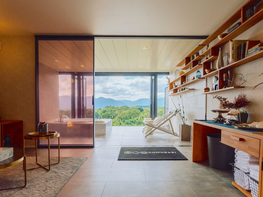 由布院温泉グランピング COMOREBI 大分