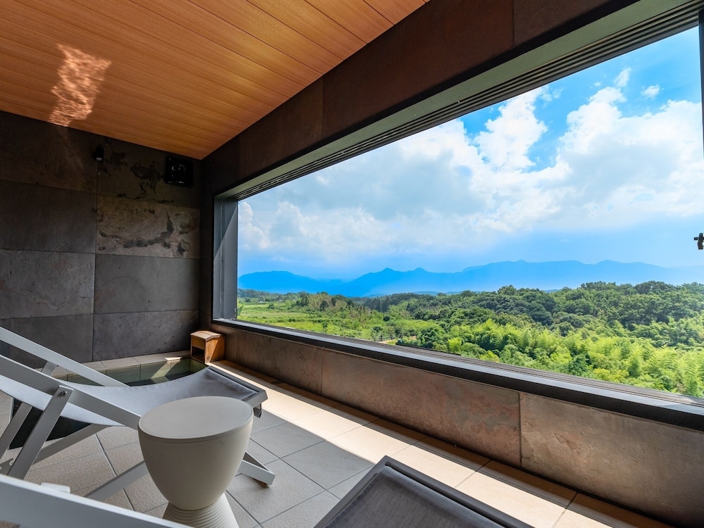 由布院温泉グランピング COMOREBI 大分