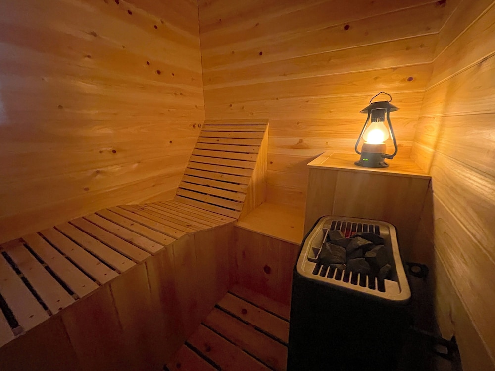 由布院温泉グランピング COMOREBI 大分