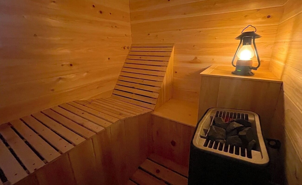 由布院温泉グランピング COMOREBI 大分