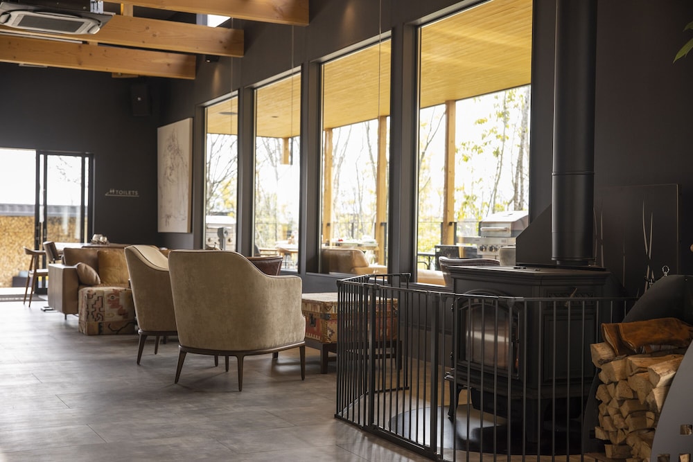 由布院温泉グランピング COMOREBI 大分