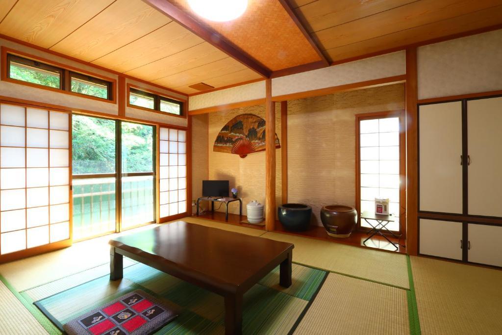 民宿ひろしげ 大分